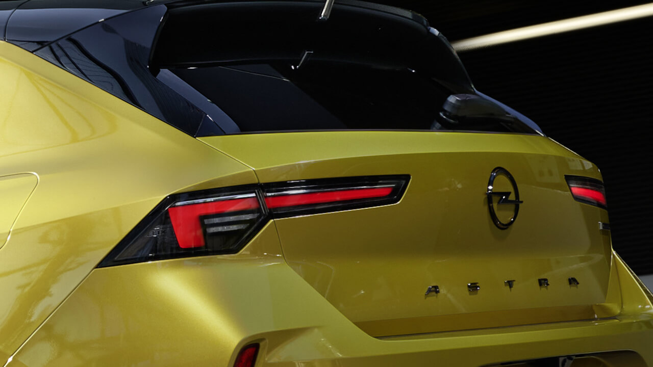 Opel Astra Hybrid - Design - Atraktivní ze všech úhlů Opel Astra Hybrid