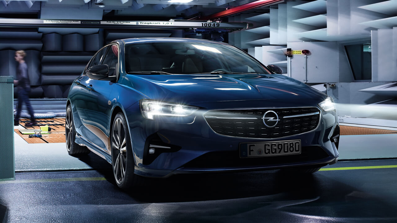 Opel Insignia - Bezpečnost - Světlomety intellilux LED® pixel Opel Insignia