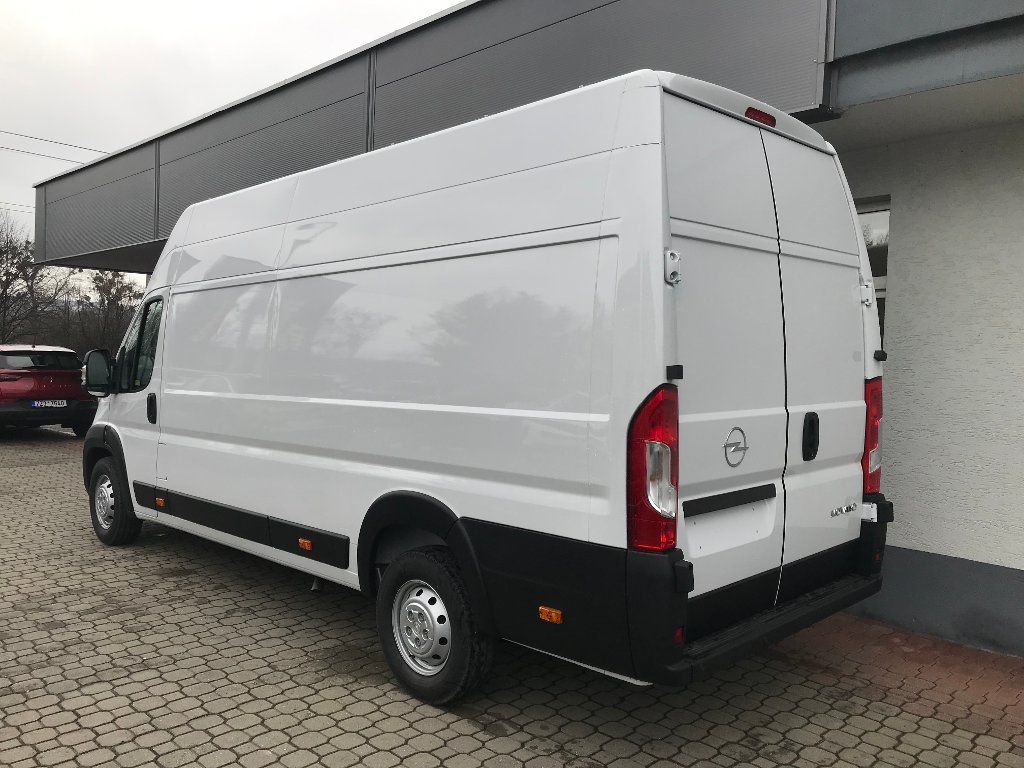 Opel Movano