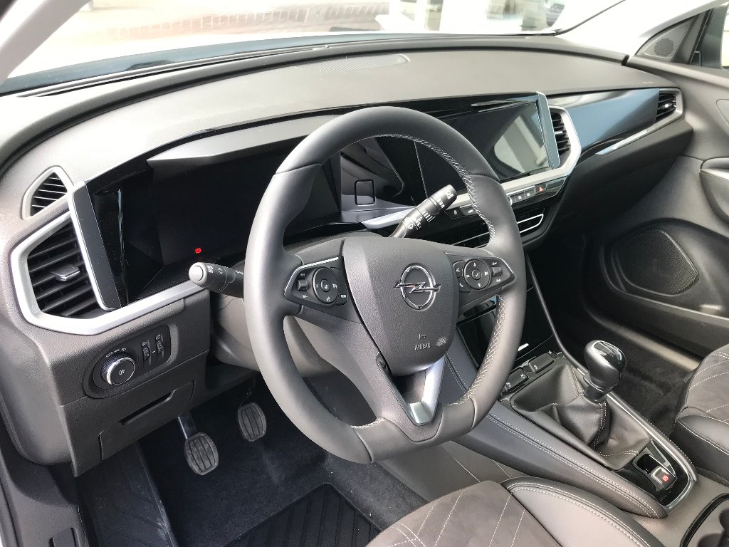 Opel Grandland