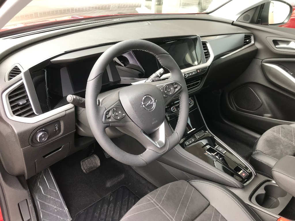 Opel Grandland