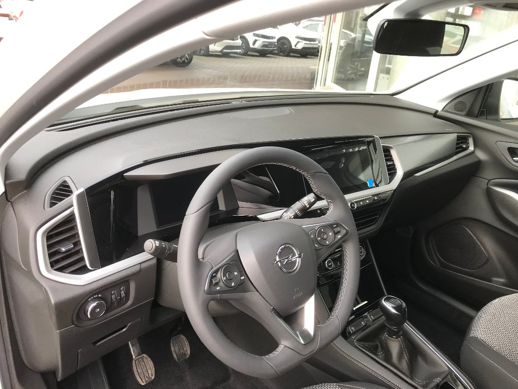 Opel Grandland
