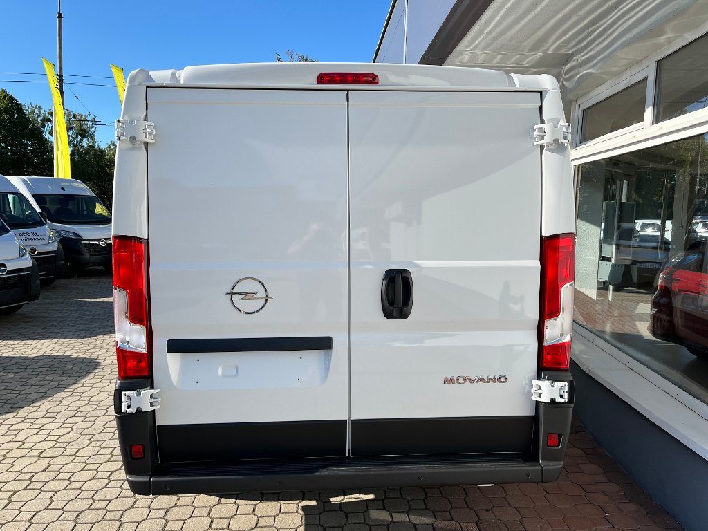 Opel Movano